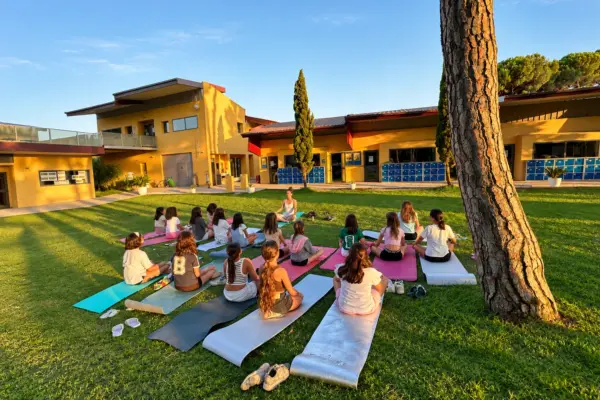 Yoga en CBS Spa Party