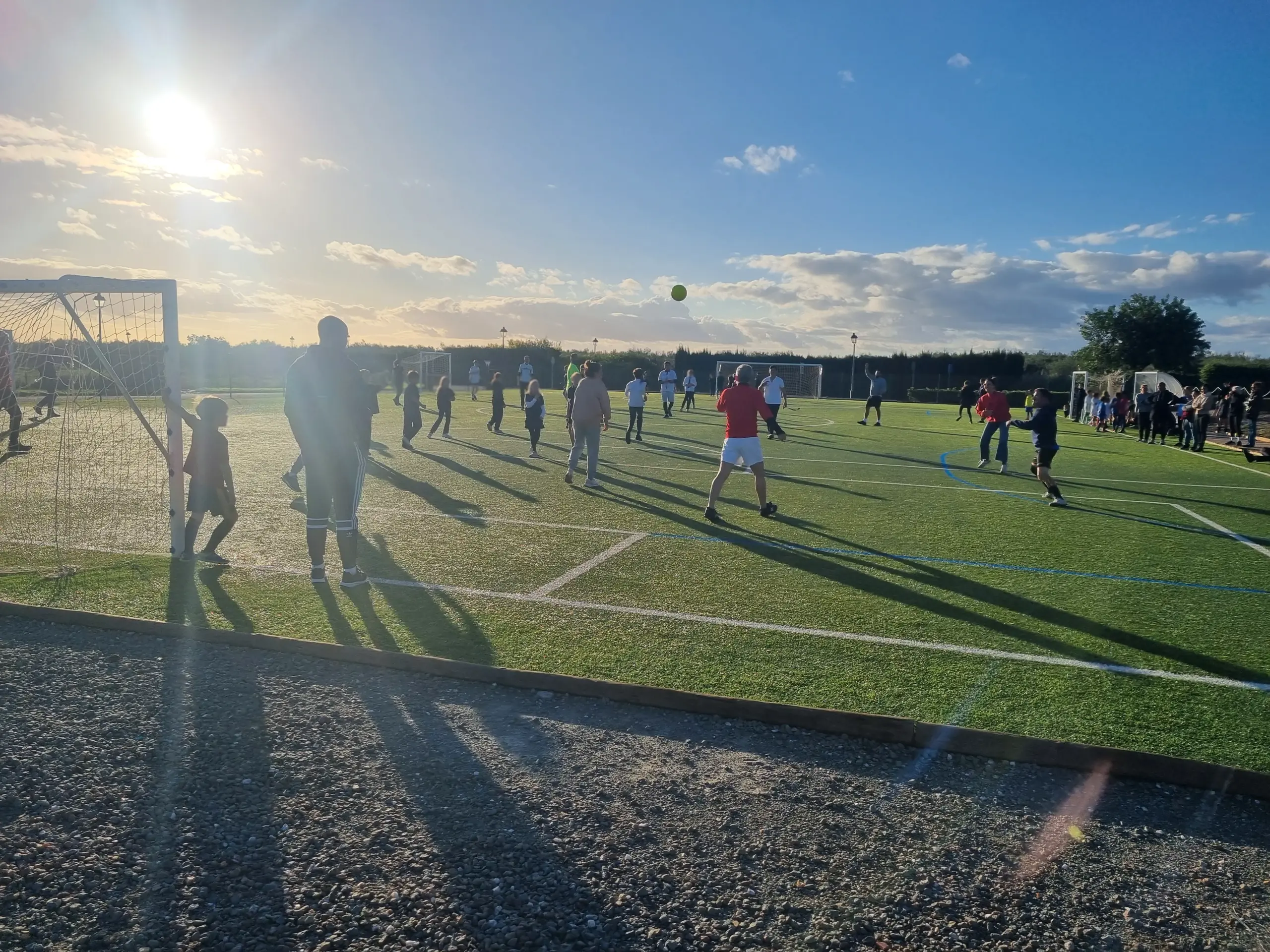 Campo de fútbol de CBS en La Juliana